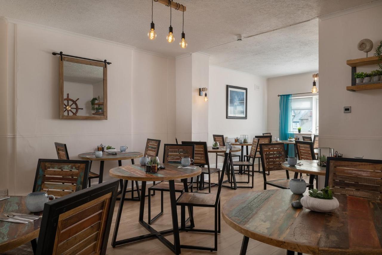 Bed & Breakfast Pebble House 3*